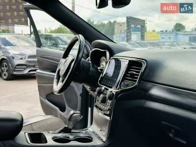 Білий Джип Grand Cherokee, об'ємом двигуна 3.6 л та пробігом 70 тис. км за 27800 $, фото 25 на Automoto.ua