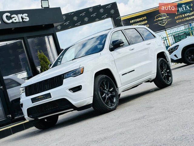 Білий Джип Grand Cherokee, об'ємом двигуна 3.6 л та пробігом 70 тис. км за 27800 $, фото 5 на Automoto.ua