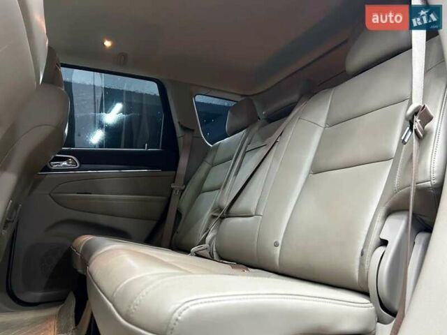 Білий Джип Grand Cherokee, об'ємом двигуна 3.6 л та пробігом 121 тис. км за 25700 $, фото 13 на Automoto.ua