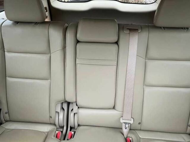 Білий Джип Grand Cherokee, об'ємом двигуна 3.6 л та пробігом 28 тис. км за 15800 $, фото 3 на Automoto.ua