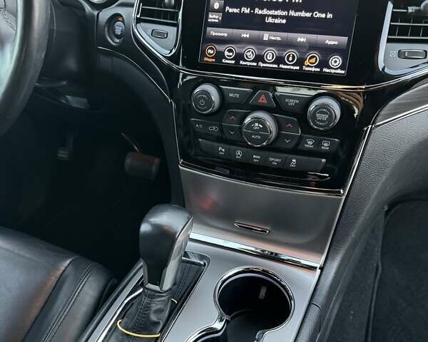 Белый Джип Гранд Чероки, объемом двигателя 3.6 л и пробегом 87 тыс. км за 26000 $, фото 13 на Automoto.ua