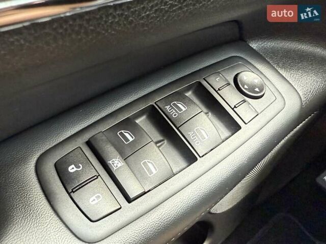 Білий Джип Grand Cherokee, об'ємом двигуна 3.6 л та пробігом 59 тис. км за 24500 $, фото 22 на Automoto.ua