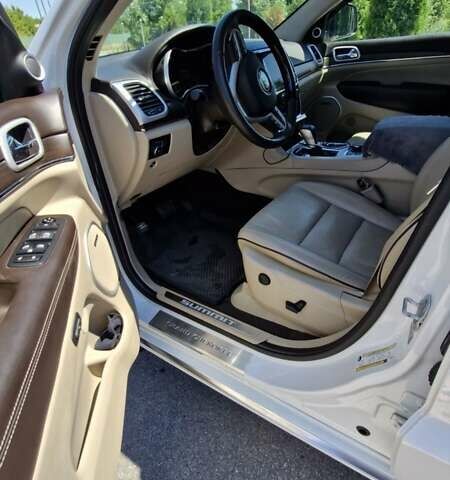 Джип Гранд Чероки 2020 в Мироновке на Automoto.ua Белый Джип Гранд Чероки, объемом двигателя 3.61 л и пробегом 68 тыс. км за 32000 $, фото 13 на Automoto.ua