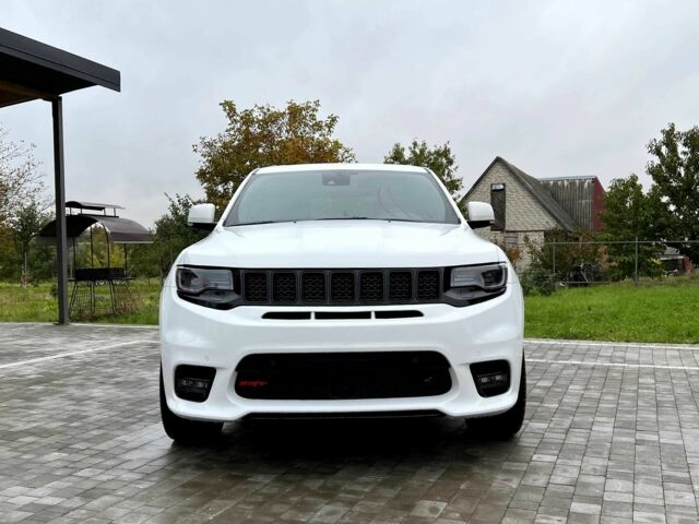Джип Гранд Чероки 2020 в Луцке на Automoto.ua Белый Джип Гранд Чероки, объемом двигателя 5.7 л и пробегом 82 тыс. км за 29500 $, фото 3 на Automoto.ua