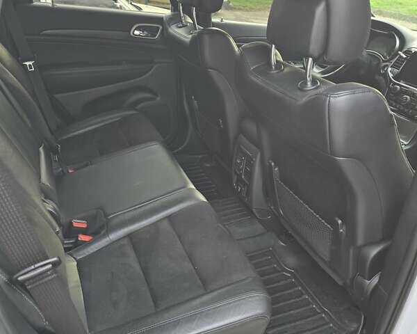 Белый Джип Гранд Чероки, объемом двигателя 3.6 л и пробегом 71 тыс. км за 26000 $, фото 13 на Automoto.ua