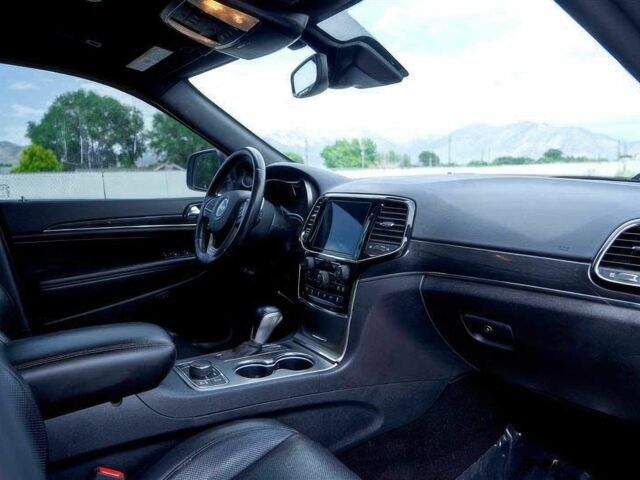 Білий Джип Grand Cherokee, об'ємом двигуна 5.7 л та пробігом 40 тис. км за 16000 $, фото 10 на Automoto.ua