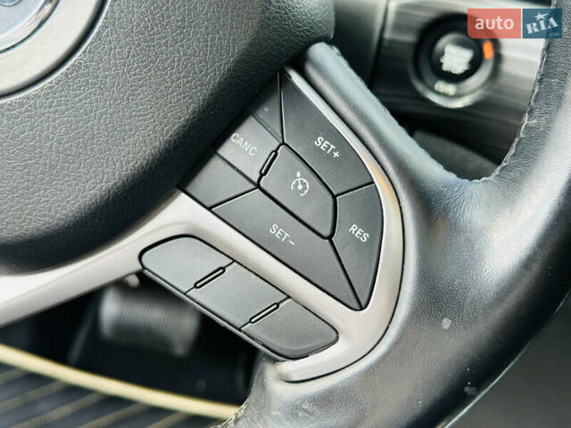 Білий Джип Grand Cherokee, об'ємом двигуна 3.6 л та пробігом 70 тис. км за 27800 $, фото 31 на Automoto.ua