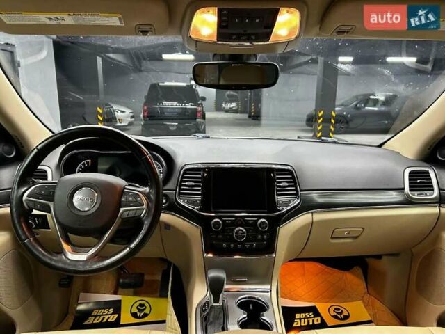 Білий Джип Grand Cherokee, об'ємом двигуна 3.6 л та пробігом 121 тис. км за 25700 $, фото 10 на Automoto.ua