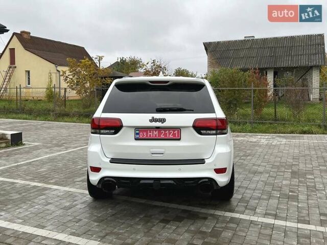 Джип Гранд Чероки 2020 в Луцке на Automoto.ua Белый Джип Гранд Чероки, объемом двигателя 5.65 л и пробегом 81 тыс. км за 29500 $, фото 43 на Automoto.ua