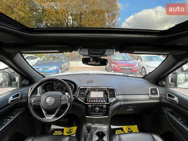 Білий Джип Grand Cherokee, об'ємом двигуна 3.6 л та пробігом 111 тис. км за 25500 $, фото 11 на Automoto.ua