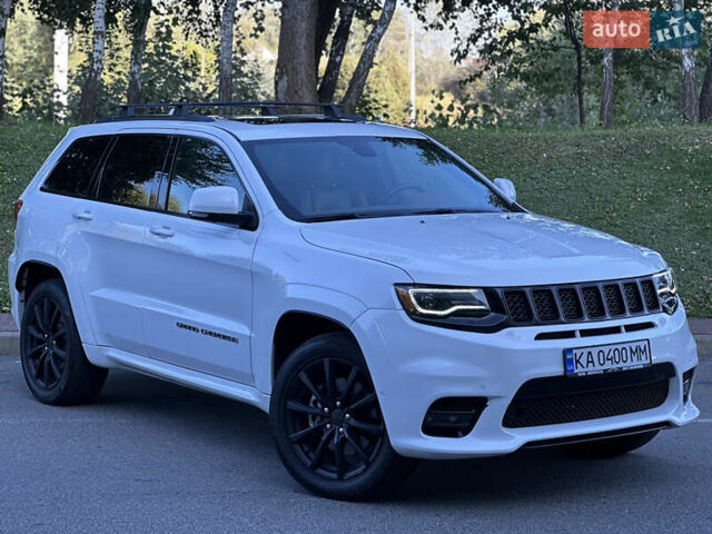 Білий Джип Grand Cherokee, об'ємом двигуна 5.65 л та пробігом 43 тис. км за 38500 $, фото 4 на Automoto.ua