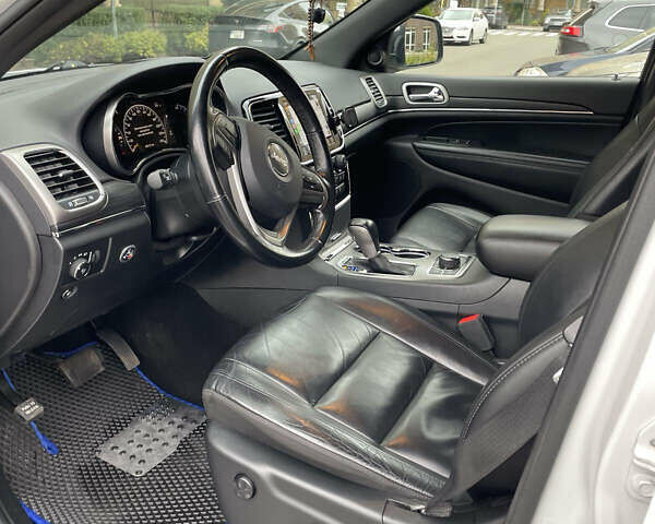 Білий Джип Grand Cherokee, об'ємом двигуна 3.6 л та пробігом 67 тис. км за 29999 $, фото 5 на Automoto.ua