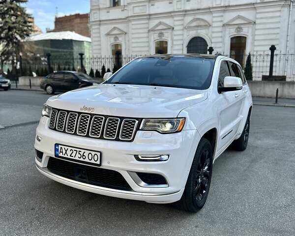 Белый Джип Гранд Чероки, объемом двигателя 5.7 л и пробегом 73 тыс. км за 37500 $, фото 9 на Automoto.ua