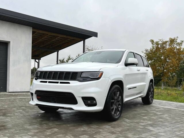 Джип Гранд Чероки 2020 в Луцке на Automoto.ua Белый Джип Гранд Чероки, объемом двигателя 5.7 л и пробегом 82 тыс. км за 29500 $, фото 5 на Automoto.ua