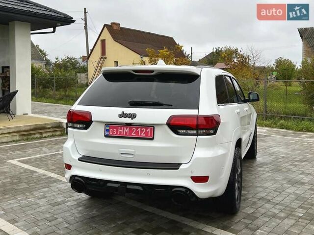 Джип Гранд Чероки 2020 в Луцке на Automoto.ua Белый Джип Гранд Чероки, объемом двигателя 5.65 л и пробегом 81 тыс. км за 29500 $, фото 25 на Automoto.ua