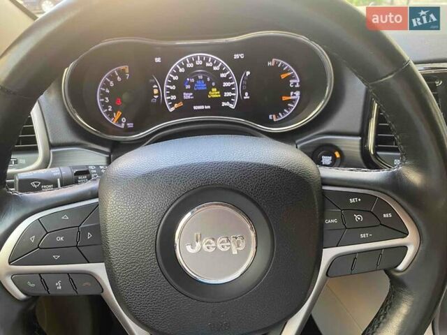 Джип Гранд Чероки 2021 в Харькове на Automoto.ua Белый Джип Гранд Чероки, объемом двигателя 3.6 л и пробегом 92 тыс. км за 27700 $, фото 12 на Automoto.ua