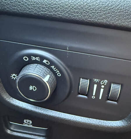 Білий Джип Grand Cherokee, об'ємом двигуна 3.6 л та пробігом 135 тис. км за 46800 $, фото 32 на Automoto.ua