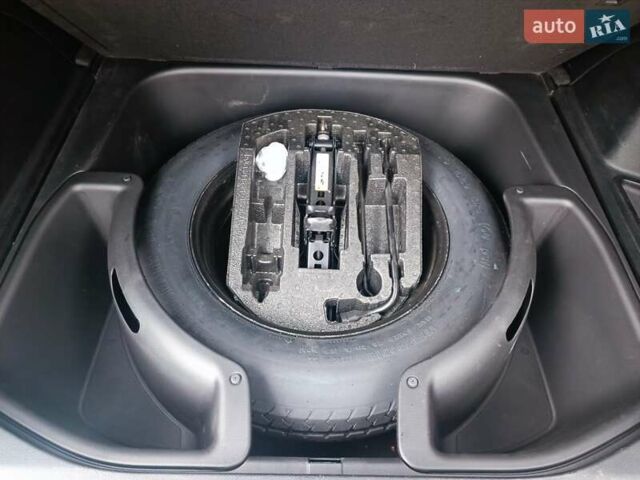 Белый Джип Гранд Чероки, объемом двигателя 3.6 л и пробегом 96 тыс. км за 20600 $, фото 8 на Automoto.ua