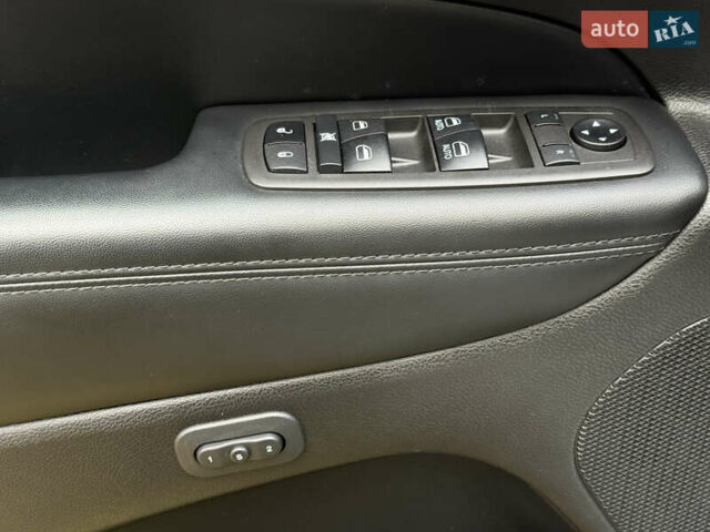 Белый Джип Гранд Чероки, объемом двигателя 3.6 л и пробегом 61 тыс. км за 24900 $, фото 28 на Automoto.ua