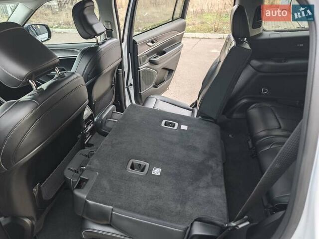 Білий Джип Grand Cherokee, об'ємом двигуна 3.6 л та пробігом 19 тис. км за 37000 $, фото 45 на Automoto.ua