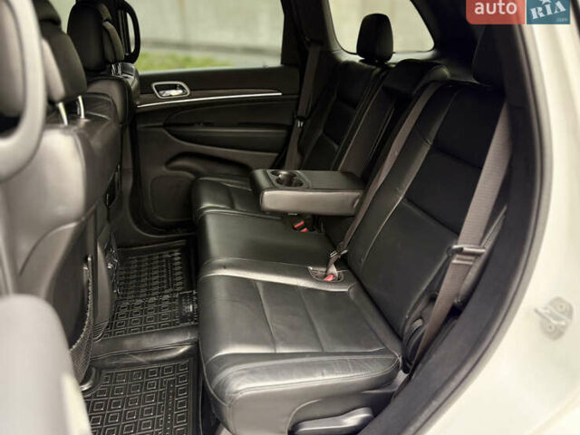 Білий Джип Grand Cherokee, об'ємом двигуна 3.6 л та пробігом 30 тис. км за 31000 $, фото 14 на Automoto.ua