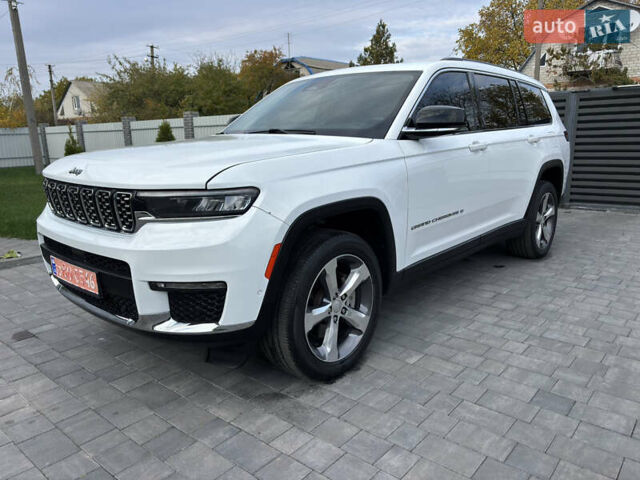 Джип Гранд Чероки 2021 в Полтаве на Automoto.ua Белый Джип Гранд Чероки, объемом двигателя 3.6 л и пробегом 64 тыс. км за 35000 $, фото 19 на Automoto.ua