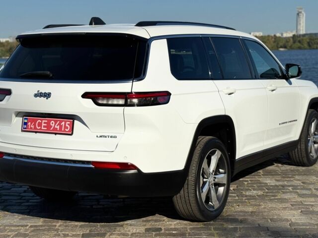 Белый Джип Гранд Чероки, объемом двигателя 3.6 л и пробегом 95 тыс. км за 39500 $, фото 4 на Automoto.ua