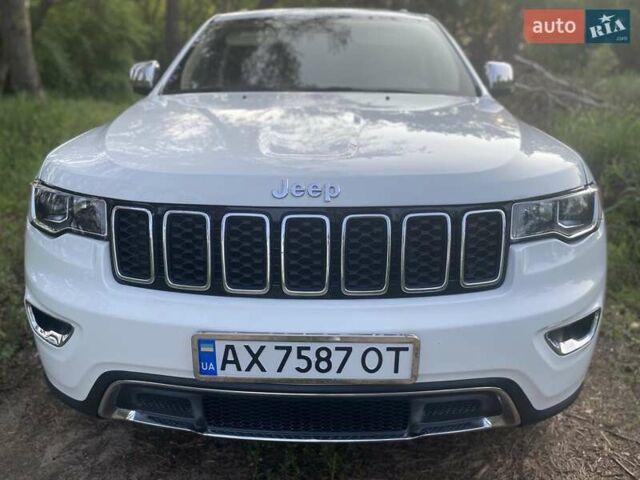 Джип Гранд Чероки 2021 в Харькове на Automoto.ua Белый Джип Гранд Чероки, объемом двигателя 3.6 л и пробегом 92 тыс. км за 27700 $, фото 38 на Automoto.ua