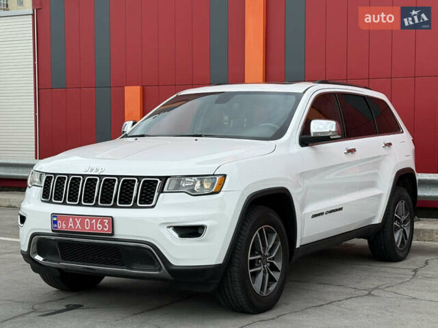 Джип Гранд Чероки 2021 в Киеве на Automoto.ua Белый Джип Гранд Чероки, объемом двигателя 3.6 л и пробегом 61 тыс. км за 25500 $, фото 1 на Automoto.ua