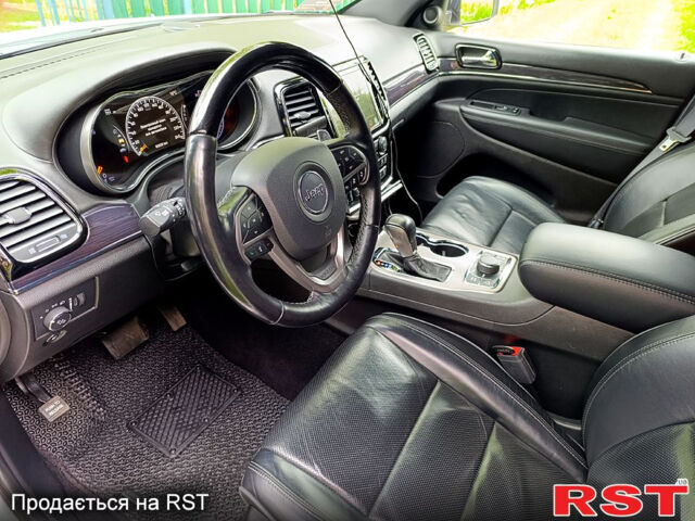 Білий Джип Grand Cherokee, об'ємом двигуна 3 л та пробігом 80 тис. км за 43000 $, фото 7 на Automoto.ua