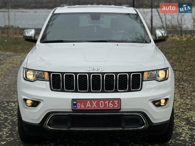 Белый Джип Гранд Чероки, объемом двигателя 3.6 л и пробегом 61 тыс. км за 24900 $, фото 5 на Automoto.ua