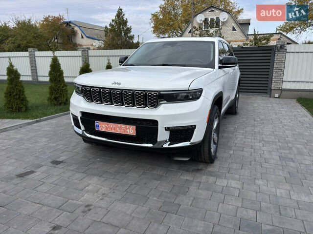 Джип Гранд Чероки 2021 в Полтаве на Automoto.ua Белый Джип Гранд Чероки, объемом двигателя 3.6 л и пробегом 64 тыс. км за 35000 $, фото 20 на Automoto.ua