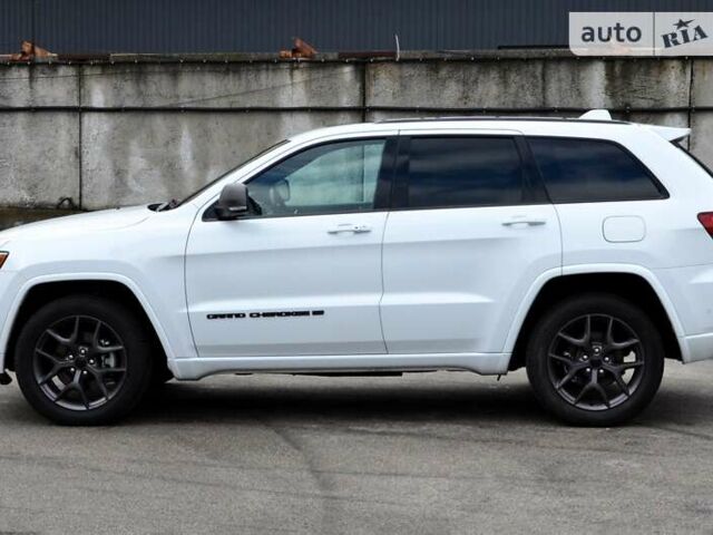 Білий Джип Grand Cherokee, об'ємом двигуна 3.6 л та пробігом 21 тис. км за 35500 $, фото 12 на Automoto.ua