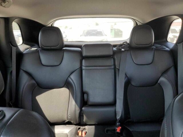 Белый Джип Гранд Чероки, объемом двигателя 3.6 л и пробегом 147 тыс. км за 6000 $, фото 9 на Automoto.ua