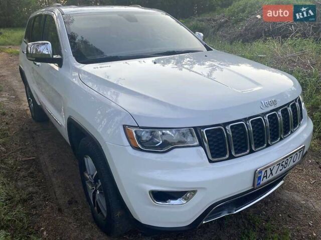 Джип Гранд Чероки 2021 в Харькове на Automoto.ua Белый Джип Гранд Чероки, объемом двигателя 3.6 л и пробегом 92 тыс. км за 27700 $, фото 35 на Automoto.ua