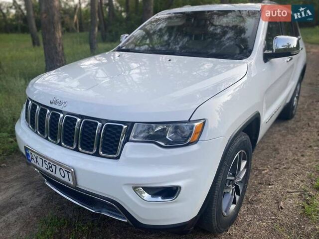 Джип Гранд Чероки 2021 в Харькове на Automoto.ua Белый Джип Гранд Чероки, объемом двигателя 3.6 л и пробегом 92 тыс. км за 27700 $, фото 37 на Automoto.ua