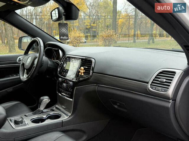 Белый Джип Гранд Чероки, объемом двигателя 3.6 л и пробегом 61 тыс. км за 24900 $, фото 64 на Automoto.ua