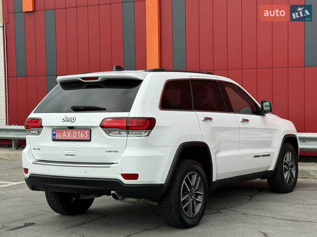 Джип Гранд Чероки 2021 в Киеве на Automoto.ua Белый Джип Гранд Чероки, объемом двигателя 3.6 л и пробегом 61 тыс. км за 25500 $, фото 26 на Automoto.ua
