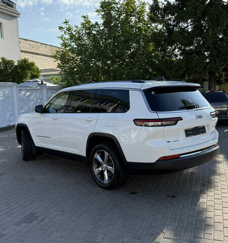Білий Джип Grand Cherokee, об'ємом двигуна 3.6 л та пробігом 135 тис. км за 46800 $, фото 10 на Automoto.ua