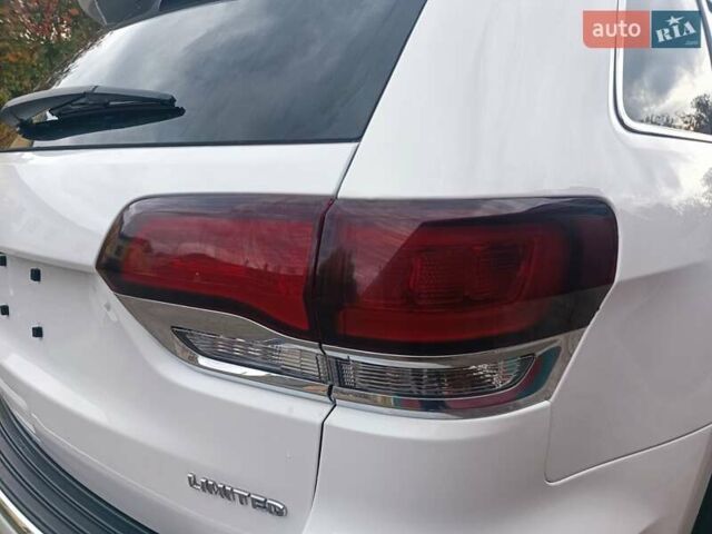 Белый Джип Гранд Чероки, объемом двигателя 3.6 л и пробегом 96 тыс. км за 20600 $, фото 18 на Automoto.ua