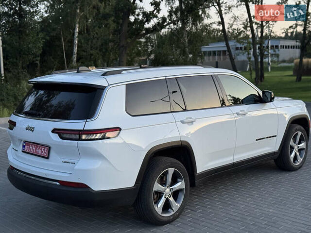 Джип Гранд Чероки 2021 в Киеве на Automoto.ua Белый Джип Гранд Чероки, объемом двигателя 3.6 л и пробегом 133 тыс. км за 36000 $, фото 3 на Automoto.ua