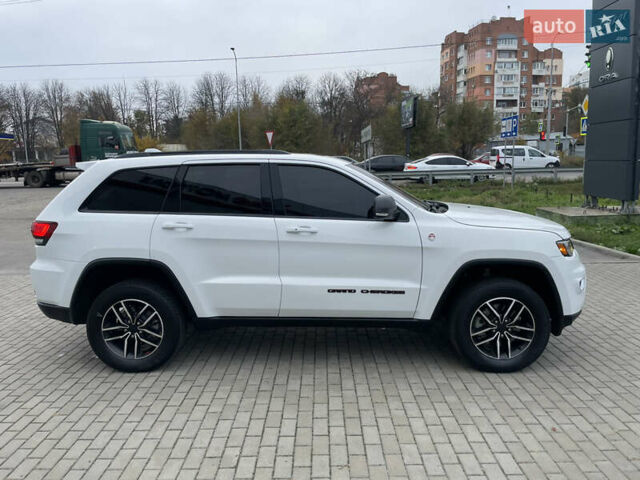 Білий Джип Grand Cherokee, об'ємом двигуна 3.6 л та пробігом 130 тис. км за 29300 $, фото 6 на Automoto.ua