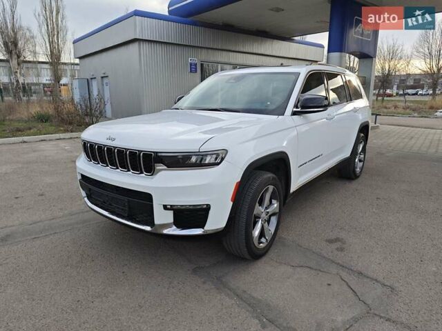 Білий Джип Grand Cherokee, об'ємом двигуна 3.6 л та пробігом 19 тис. км за 37000 $, фото 1 на Automoto.ua