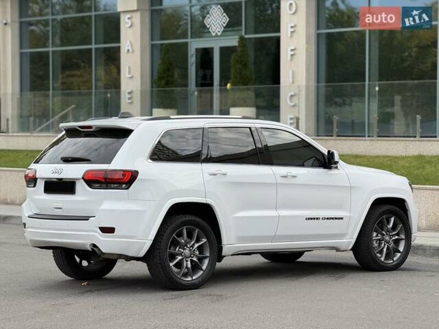 Джип Grand Cherokee 2021 у Дніпро (Дніпропетровську) на Automoto.ua Білий Джип Grand Cherokee, об'ємом двигуна 3.6 л та пробігом 93 тис. км за 26500 $, фото 6 на Automoto.ua
