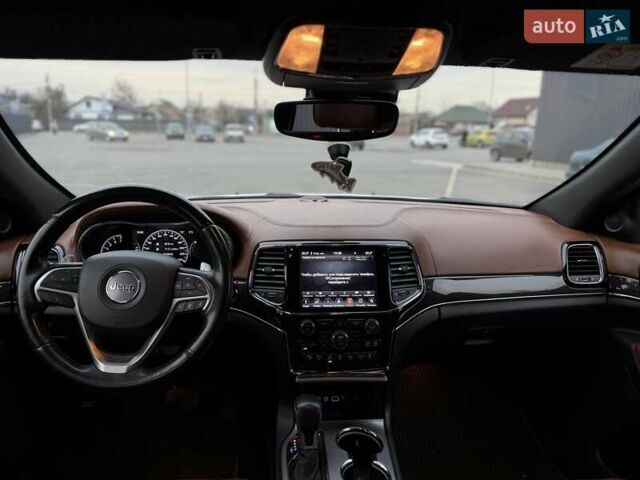 Белый Джип Гранд Чероки, объемом двигателя 2.97 л и пробегом 110 тыс. км за 34000 $, фото 15 на Automoto.ua