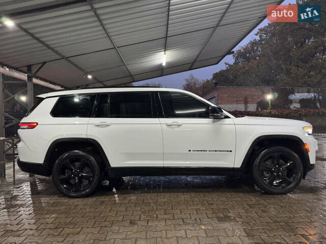 Джип Grand Cherokee 2021 у Сумах на Automoto.ua Білий Джип Grand Cherokee, об'ємом двигуна 3.6 л та пробігом 109 тис. км за 34800 $, фото 3 на Automoto.ua