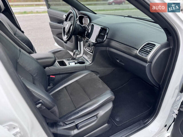 Білий Джип Grand Cherokee, об'ємом двигуна 3.6 л та пробігом 92 тис. км за 24500 $, фото 21 на Automoto.ua