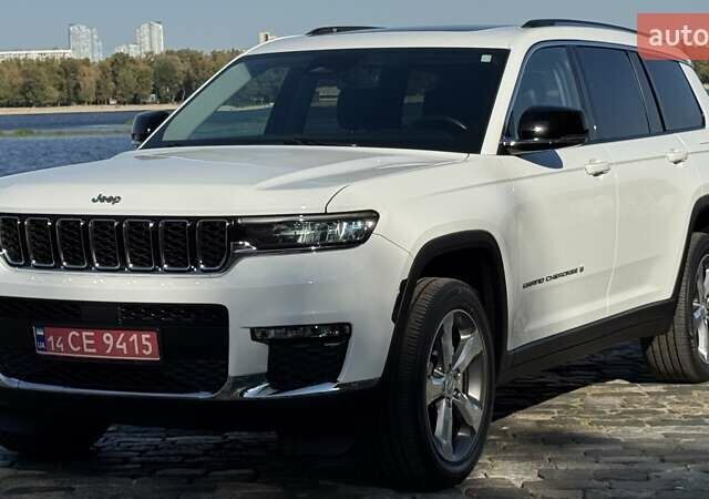 Білий Джип Grand Cherokee, об'ємом двигуна 3.6 л та пробігом 95 тис. км за 42000 $, фото 6 на Automoto.ua