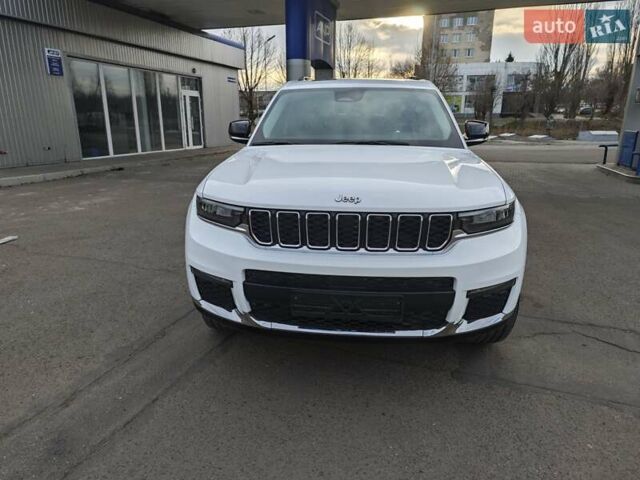 Білий Джип Grand Cherokee, об'ємом двигуна 3.6 л та пробігом 19 тис. км за 37000 $, фото 3 на Automoto.ua
