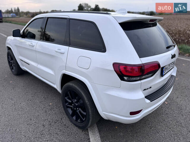 Білий Джип Grand Cherokee, об'ємом двигуна 3.6 л та пробігом 92 тис. км за 24500 $, фото 14 на Automoto.ua